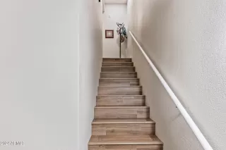 Photo #3: 6751036 Listing