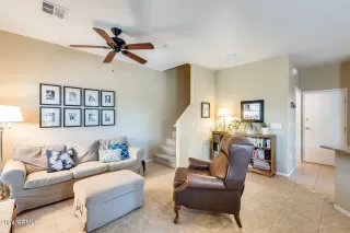 Photo #4: 6751058 Listing