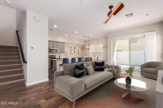 More Details about MLS # 6751178 : 3721 E CATALINA DRIVE