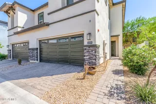 Photo #4: 6751178 Listing 