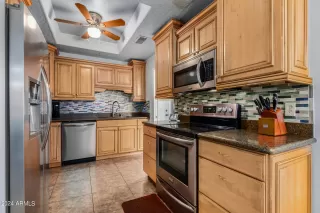 Photo #6: 6751187 Listing 