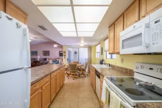 Photo #4: 6751311 Listing