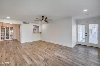 Photo #3: 6751401 Listing 