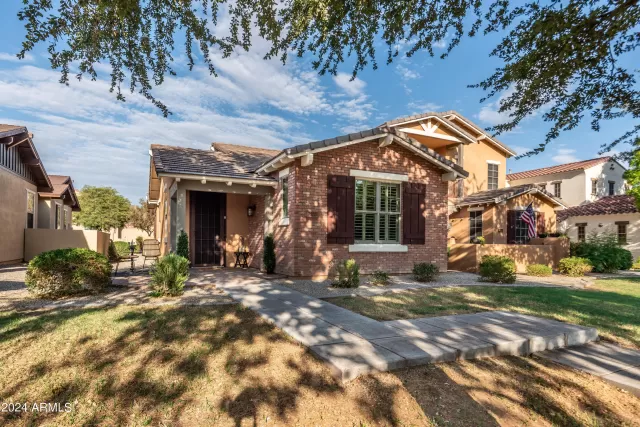 MLS: 6751575 Condo For Sale