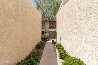 Photo #1: 6751641 Listing