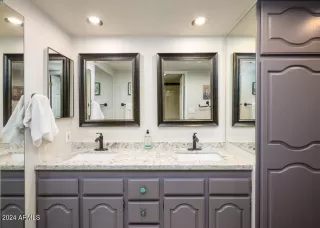 Photo #6: 6751661 Listing 