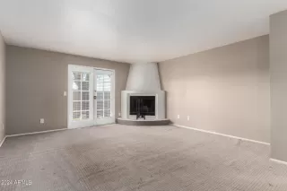 Photo #2: 6752486 Listing 