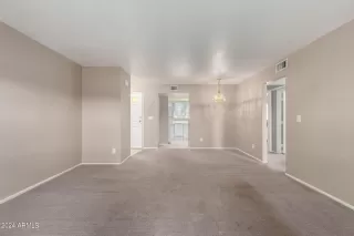 Photo #4: 6752486 Listing 