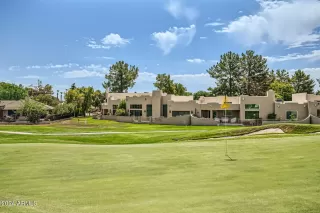 Photo #3: 6753192 Listing