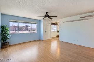 Photo #4: 6753267 Listing 