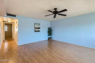 Photo #5: 6753267 Listing 