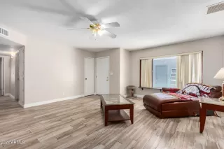 Photo #4: 6753559 Listing 