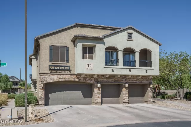 MLS: 6753603 Condo For Sale