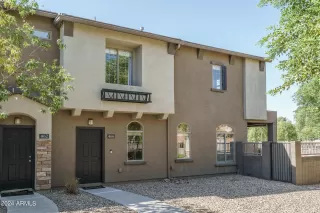 Photo #1: 6753603 Listing 