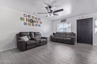 Photo #2: 6753704 Listing