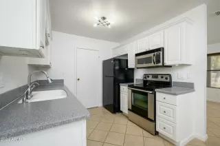 Photo #4: 6753913 Listing