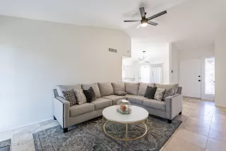 Photo #2: 6754135 Listing