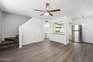 Photo #2: 6754216 Listing 