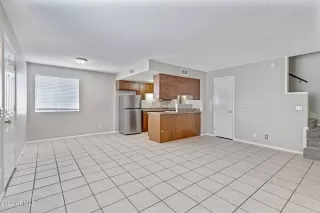 Photo #3: 6754633 Listing 