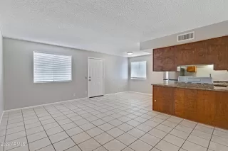 Photo #5: 6754633 Listing 