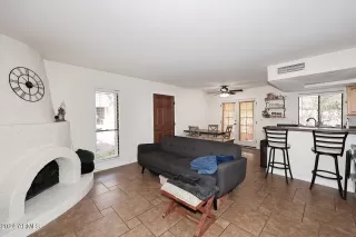 Photo #6: 6754831 Listing