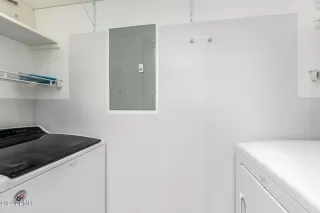 Photo #5: 6755536 Listing