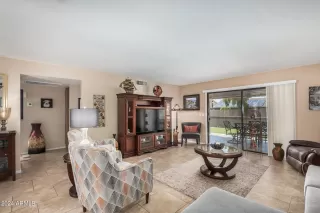 Photo #1: 6755831 Listing 