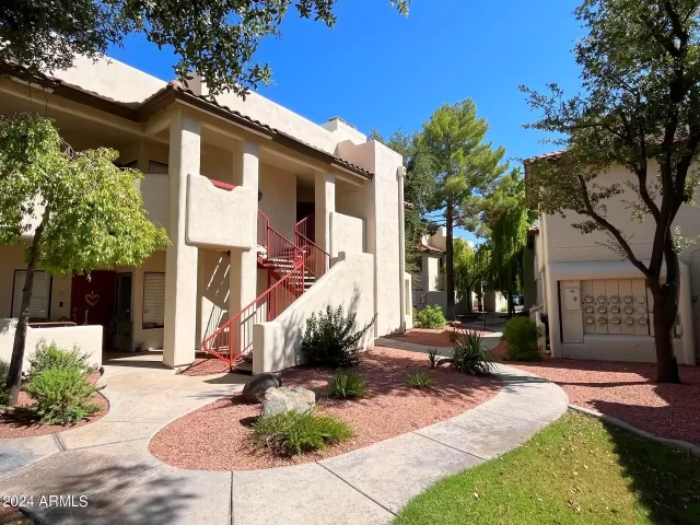 MLS: 6755994 Condo For Sale