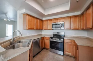 Photo #6: 6755994 Listing 