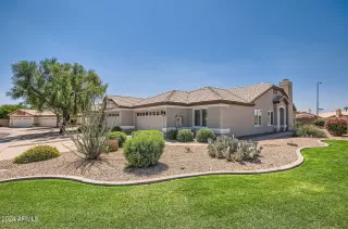 More Details about MLS # 6756049 : 20608 N 104TH AVENUE