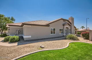 Photo #2: 6756049 Listing