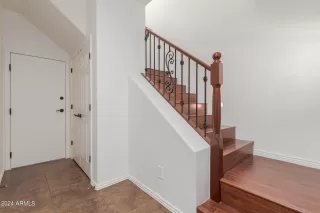 Photo #2: 6756175 Listing