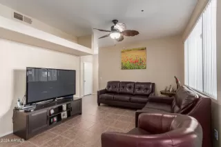 Photo #3: 6756233 Listing