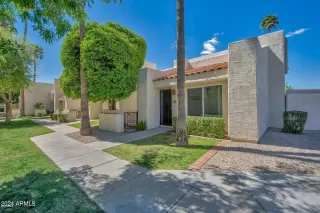 Photo #1: 6756289 Listing