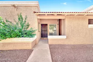 Photo #6: 6756303 Listing