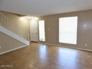 Photo #1: 6756438 Listing