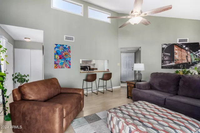 MLS: 6756518 Condo For Sale