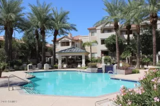 Photo #4: 6756786 Listing