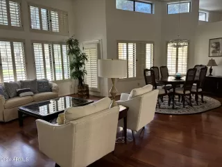 Photo #3: 6756818 Listing 