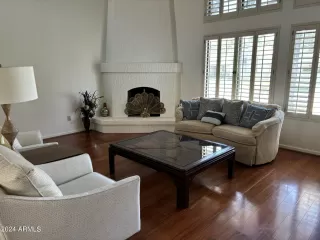 Photo #5: 6756818 Listing 