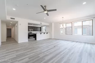 Photo #3: 6757216 Listing 