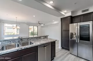 Photo #5: 6757216 Listing 