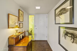 Photo #2: 6757231 Listing