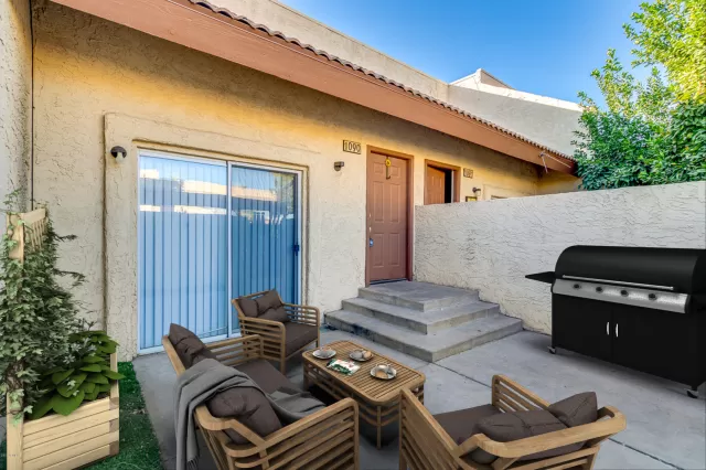 MLS: 6757258 Condo For Sale