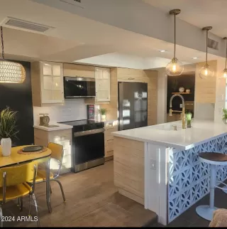 Photo #5: 6757292 Listing