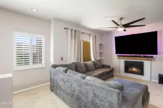Photo #2: 6757293 Listing 