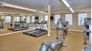 Photo #3: 6757416 Listing