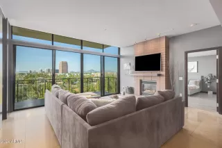 Photo #4: 6757466 Listing 