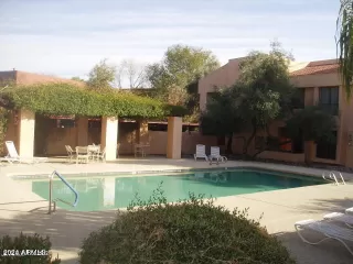 Photo #1: 6757636 Listing 