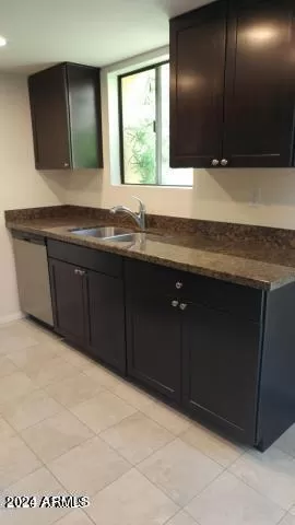 Photo #5: 6757636 Listing 